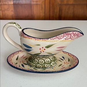 Temptations Gravy Boat